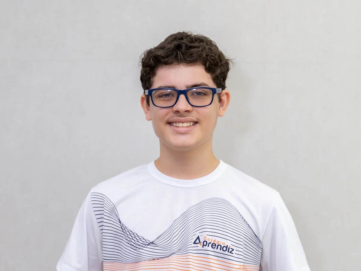 Estudante do Ensino Fundamental II do Colégio Aprendiz